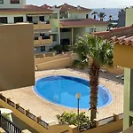 Duplex Con Piscina Cerca Del Mar アパート
