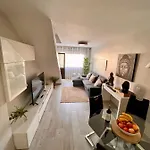 Duplex Con Piscina Cerca Del Mar アパート